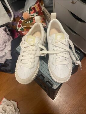 Sorel Cream/Off-White Low-Top Lace-Up Sneakers